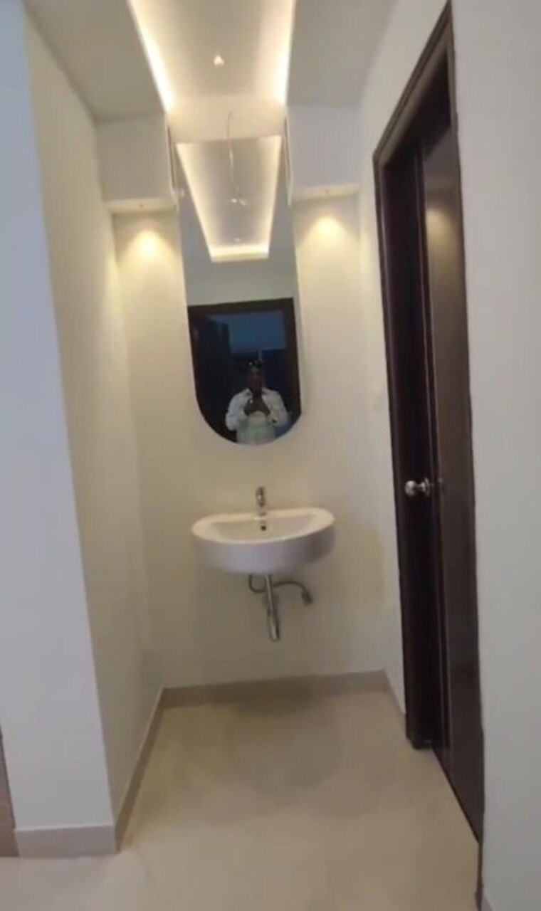 Bathroom, lakshmis-emperia 3 Bedroom 1750 Sq.Ft. Apartment In Miyapur Hyderabad 10085148