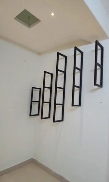 Room in 3 BHK Apartment at Lakshmis Emperia, Miyapur – for Rent