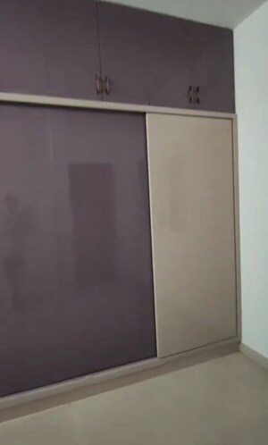 Room in 3 BHK Apartment at Lakshmis Emperia, Miyapur – for Rent