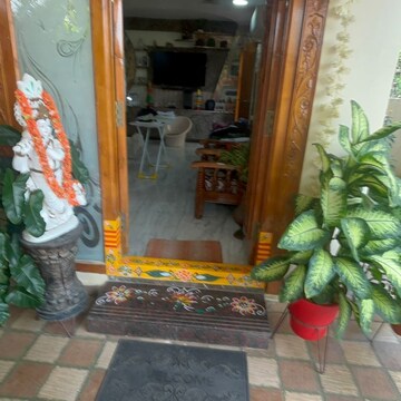 Living Room in 6 BHK Independent House at Tadepalli – for Sale