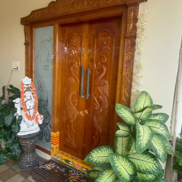 Living Room in 6 BHK Independent House at Tadepalli – for Sale