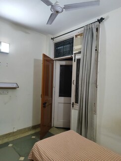 2 BHK + Pooja Room Apartment For Sale in Sai Kutir Sector 49
