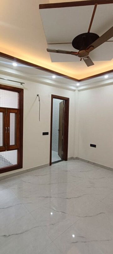 2 BHK Apartment For Sale in Ozone Apartment, Sector 104