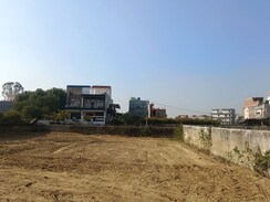 Plot For Sale in Royal City Phase 2