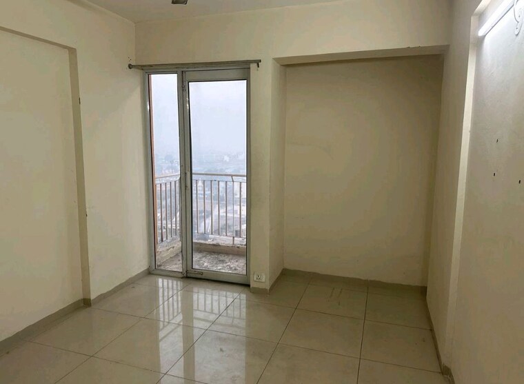 Bedroom, wave-dream-homes 1 Bedroom 578 Sq.Ft. Apartment In Wave City Ghaziabad 10085195