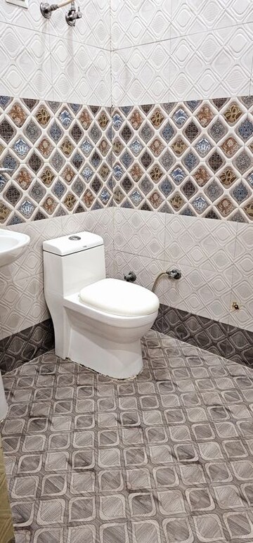 Bathroom in 2 BHK Builder Floor at Indrapuram – for Sale