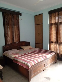 2 BHK Builder Floor For Sale in Indrapuram
