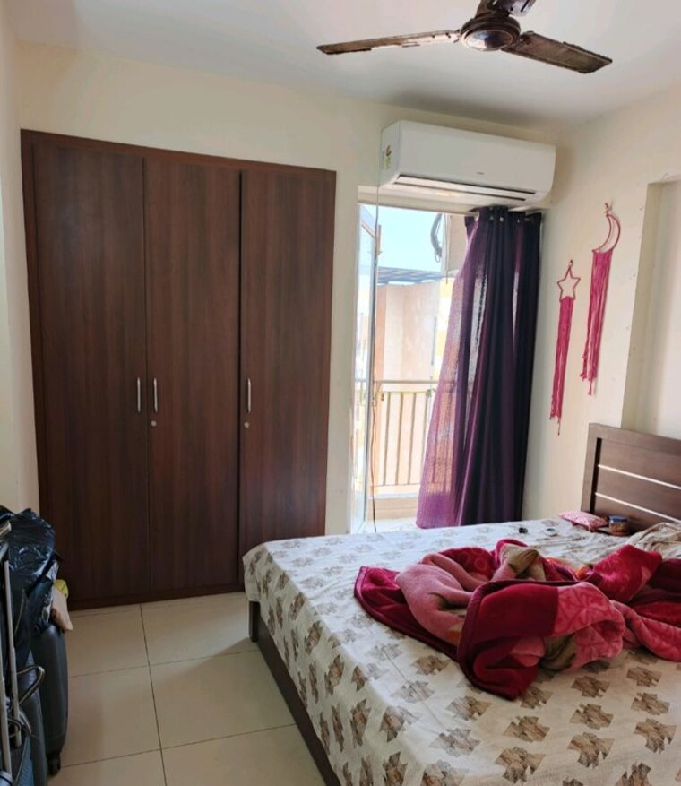 Bedroom, wave-dream-homes 1 Bedroom 578 Sq.Ft. Apartment In Wave City Ghaziabad 10085204