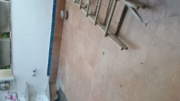 Furnished Amenities in 2 BHK Independent House at Saket – for Rent