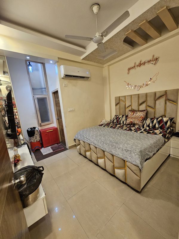 3 BHK Builder Floor For Sale in Indrapuram