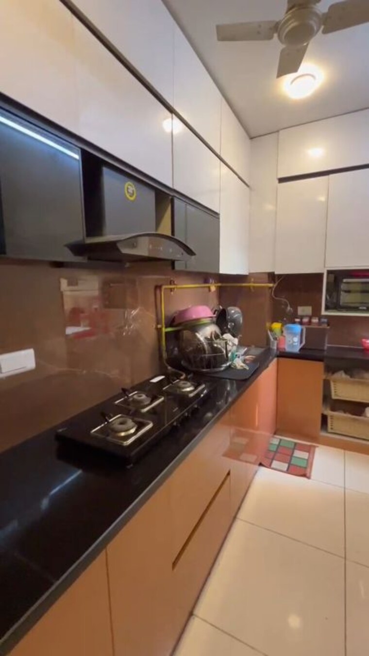 Kitchen, wave-dream-homes 2 Bedroom 808 Sq.Ft. Apartment In Wave City Ghaziabad 10085211