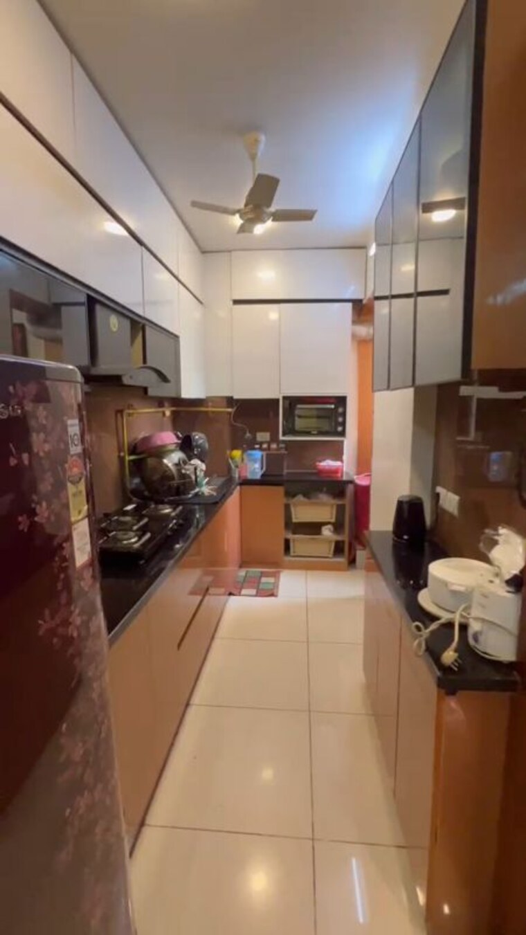 Kitchen, wave-dream-homes 2 Bedroom 808 Sq.Ft. Apartment In Wave City Ghaziabad 10085211