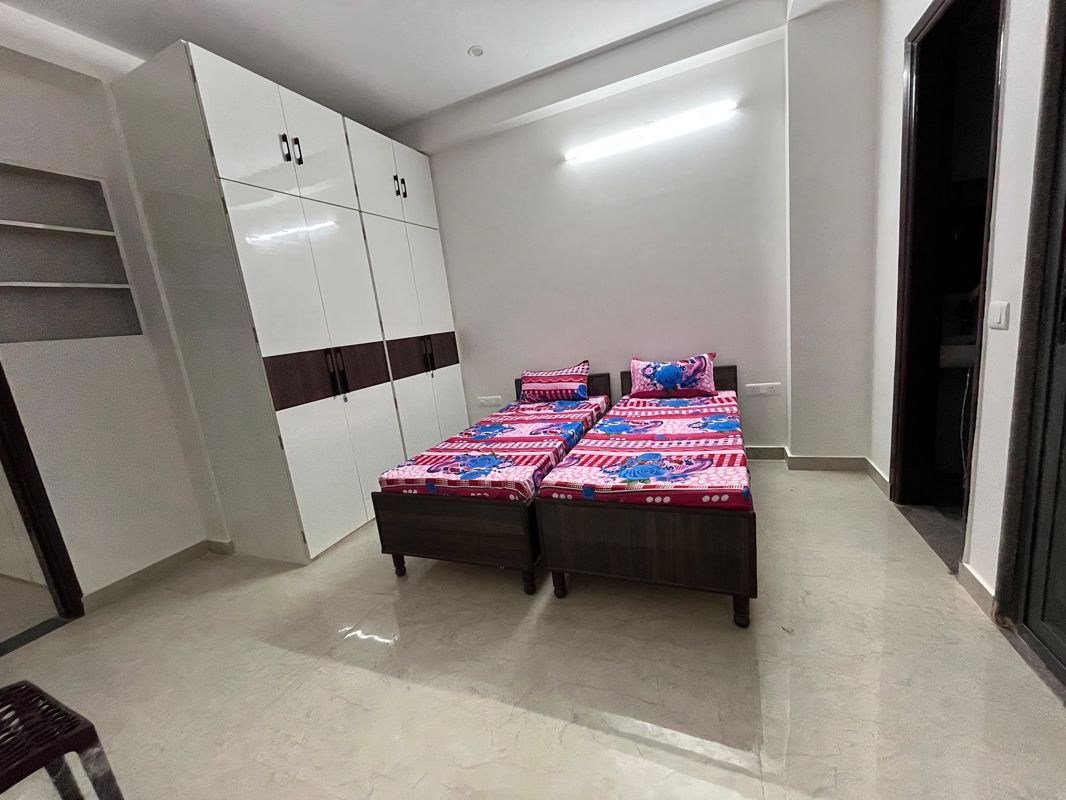 Pg For Rent in Sector 38