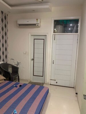 Team Area in 3 BHK Builder Floor at Guru Nanak Enclave, Dhakoli – for Sale