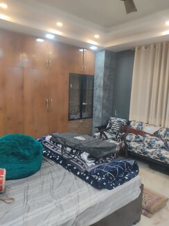 1 RkIndependent House For Rent in Sector 56