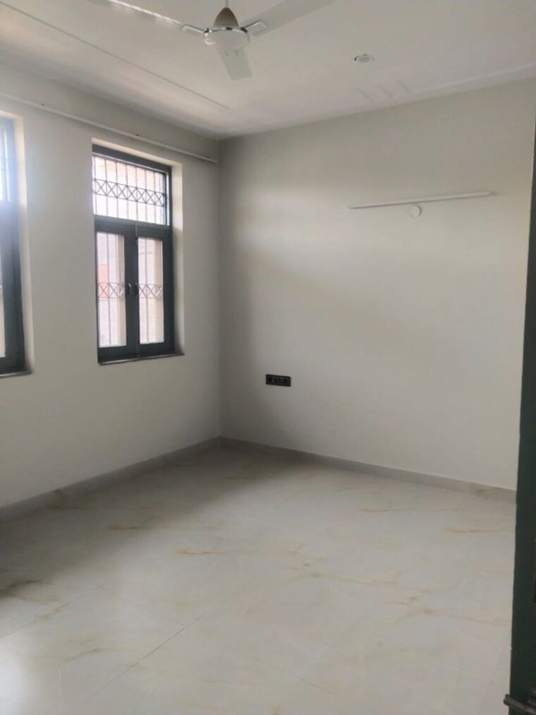 Room, sector 55 2 Bedroom 1180 Sq.Ft. Independent House In Sector 55 Noida 10085315