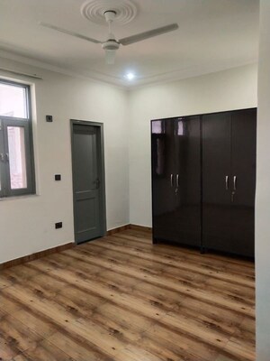 2 BHK Independent House For Rent in Sector 55