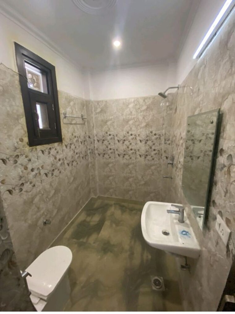 Bathroom, sector 55 2 Bedroom 1340 Sq.Ft. Independent House In Sector 55 Noida 10085321