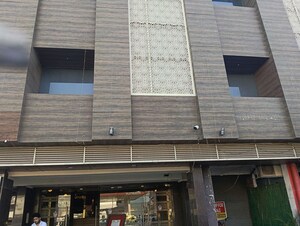  Shop – Exterior View View at Gt Road - for Sale