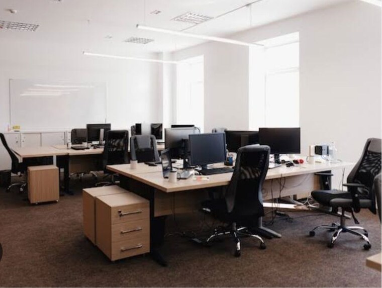 Team Area, udyog vihar phase 4 Commercial Office Space 17500 Sq.Ft. In Udyog Vihar Phase 4 Gurgaon 10085356