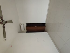 Furnished Amenities in 1 BHK Apartment at Lodha Amara, Kolshet Road – for Rent