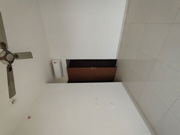 Furnished Amenities in 1 BHK Apartment at Lodha Amara, Kolshet Road – for Rent