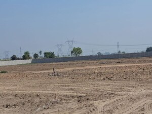  Plot For Sale in Modipuram