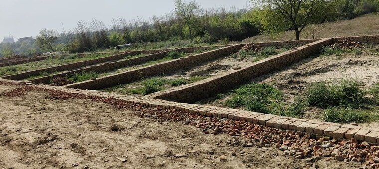 undefined, bharat-city  905 Sq.Yd. Plot In Duhai Ghaziabad 10085404