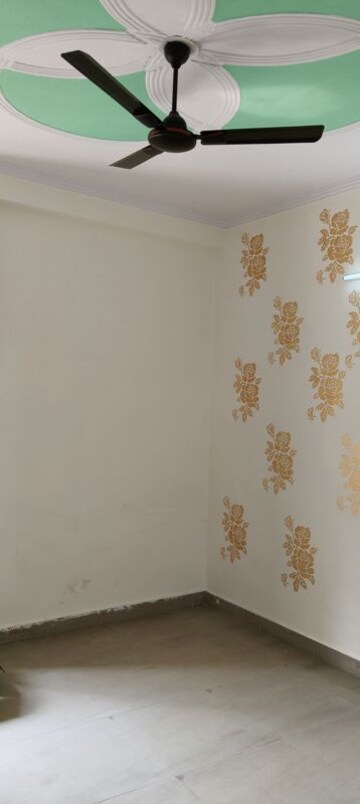 Room in 2 BHK Builder Floor at Govindpuram Residency, Govindpuram – for Sale