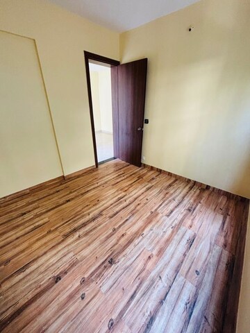 Room in 2 BHK Apartment at Brahmachaitanya Apartment, Kothrud – for Rent