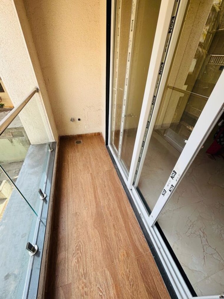 Balcony, brahmachaitanya-apartment 2 Bedroom 1000 Sq.Ft. Apartment In Kothrud Pune 10085488