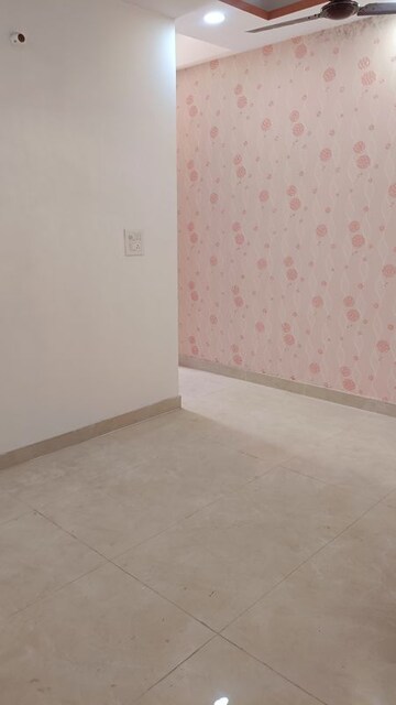 Room in 1 BHK Builder Floor at Bhopura – for Sale