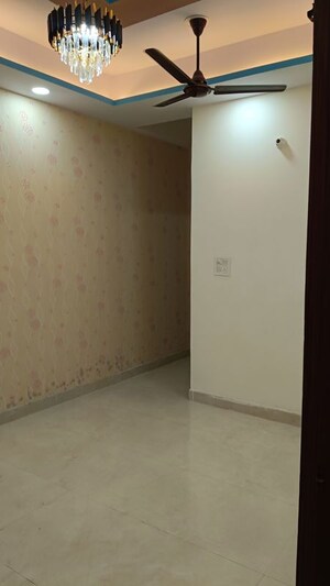 Room in 1 BHK Builder Floor at Bhopura – for Sale