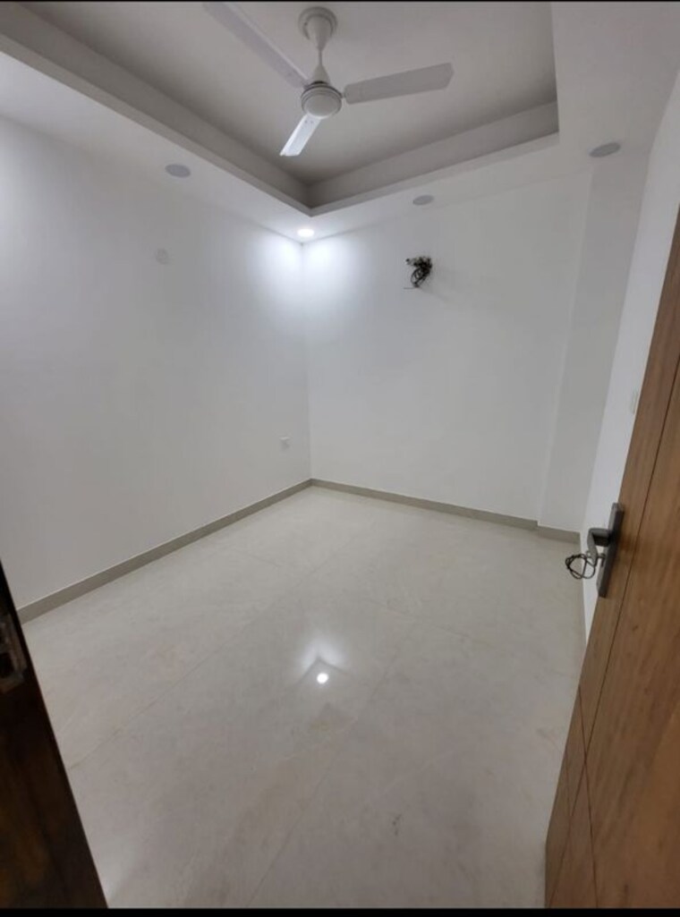 Room, malviya nagar 2 Bedroom 125 Sq.Yd. Builder Floor In Malviya Nagar Delhi 10085545