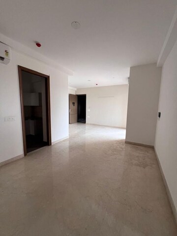 Room in 3 BHK Apartment at The Center Court, Sector 88a – for Rent