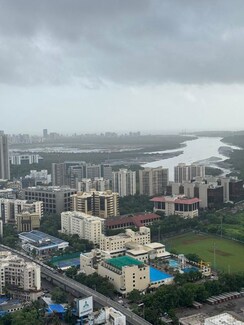 2 BHK Apartment For Rent in Sheth Irene