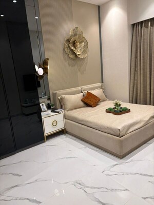 Room in 2 BHK Apartment at Ruparel Sky Green, Kandivali West – for Sale