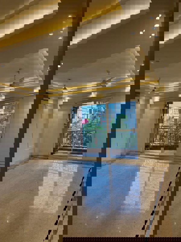 4 BHK + Pooja Room 300 Sq.Yd. Builder Floor in Ansal API Esencia