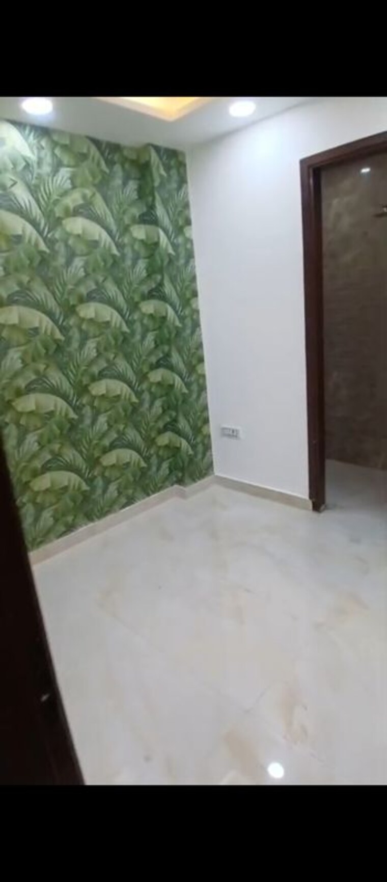 Room, dwarka mor 2 Bedroom 60 Sq.Yd. Builder Floor In Dwarka Mor Delhi 10085833