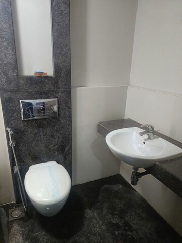 Master Bedroom in 2 BHK Apartment at Lodha Luxuria, Majiwada – for Rent