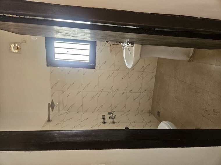 undefined, sarita vihar 1.5 Bedroom 450 Sq.Ft. Apartment In Sarita Vihar Delhi 10085916