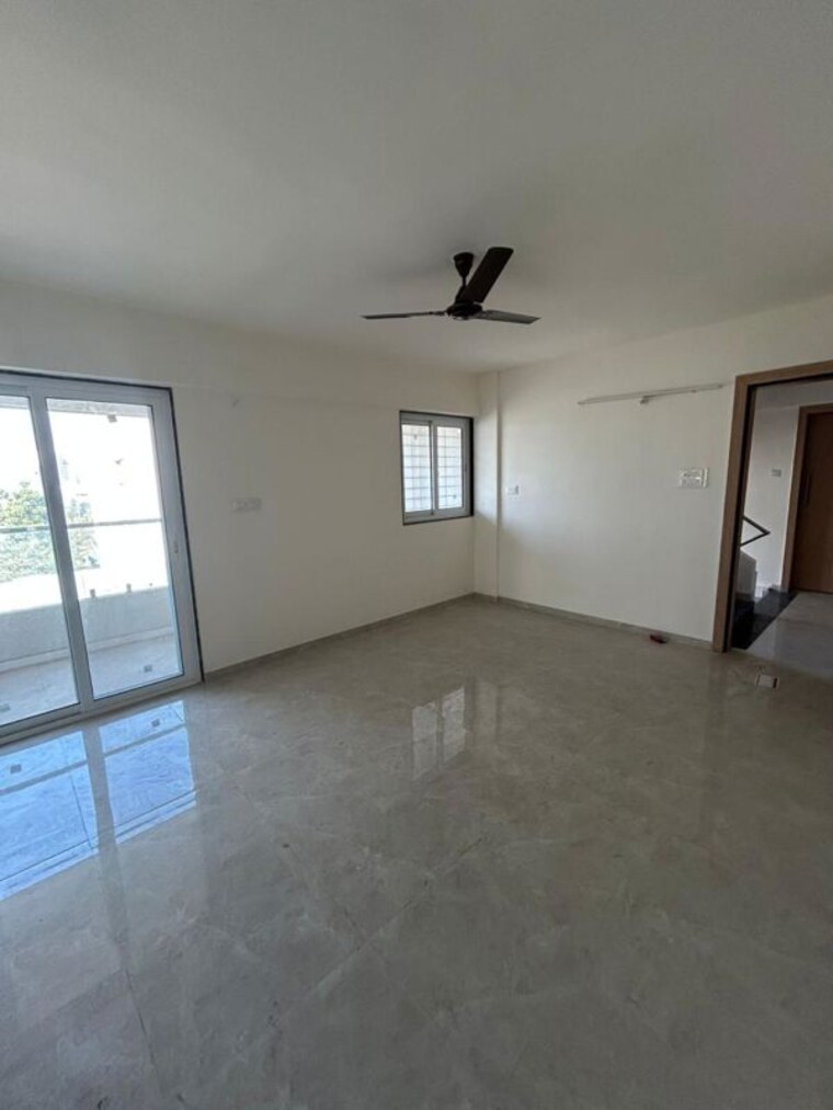 Room, padmalaya-pearl 3 Bedroom 1200 Sq.Ft. Apartment In Baner Pune 10085949