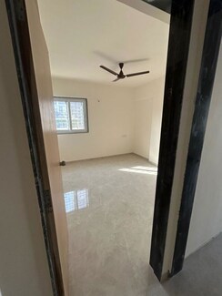 3 BHK Apartment For Rent in Padmalaya Pearl