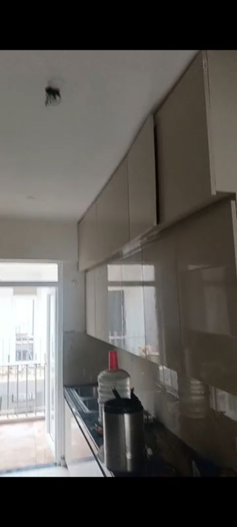 Kitchen, smart-world-gems 3 Bedroom 1423 Sq.Ft. Apartment In Sector 89 Gurgaon 10085975