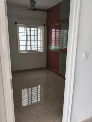 Room in 3 BHK Apartment at Lakshmipura – for Rent