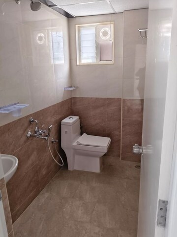 Bathroom in 3 BHK Apartment at Lakshmipura – for Rent