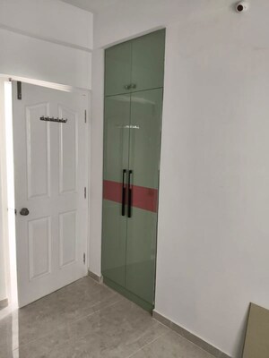 Room in 3 BHK Apartment at Lakshmipura – for Rent