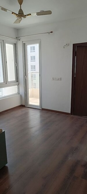 Room in 3 BHK Apartment at Adani Samsara Vilasa, Sector 63 – for Rent