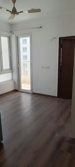 3 BHK Apartment For Rent in Adani Samsara Vilasa, Sector 63