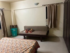 1 BHK + Study Room Villa For Rent in Karve Nagar